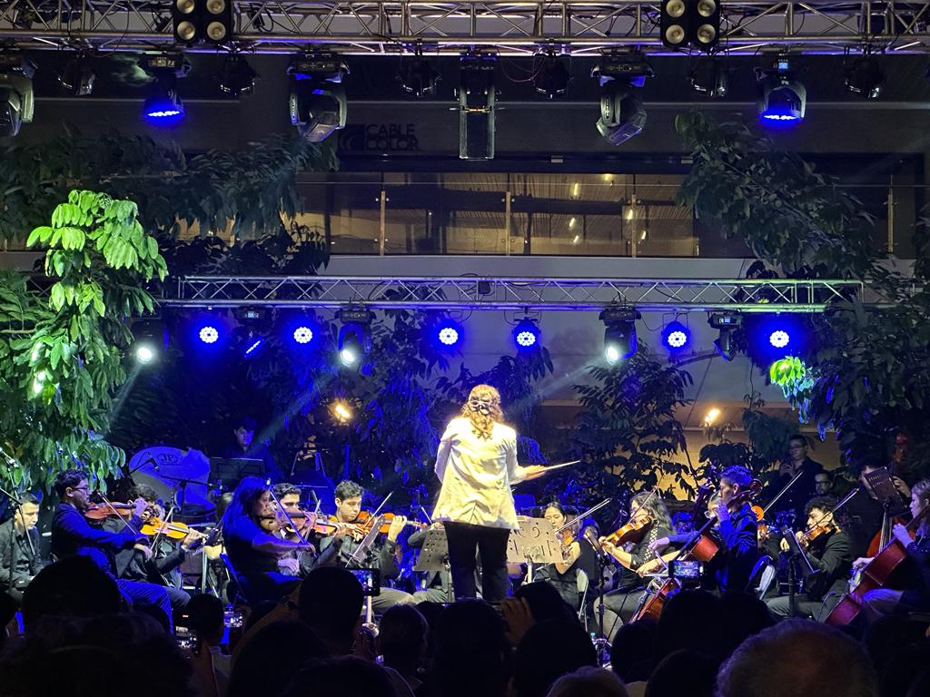 Coro y Orquesta Filarmónica de El Salvador presentan “Había una vez en Navidad”
